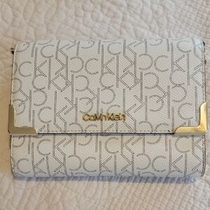 Calvin Klein White and Gold Women's Bag